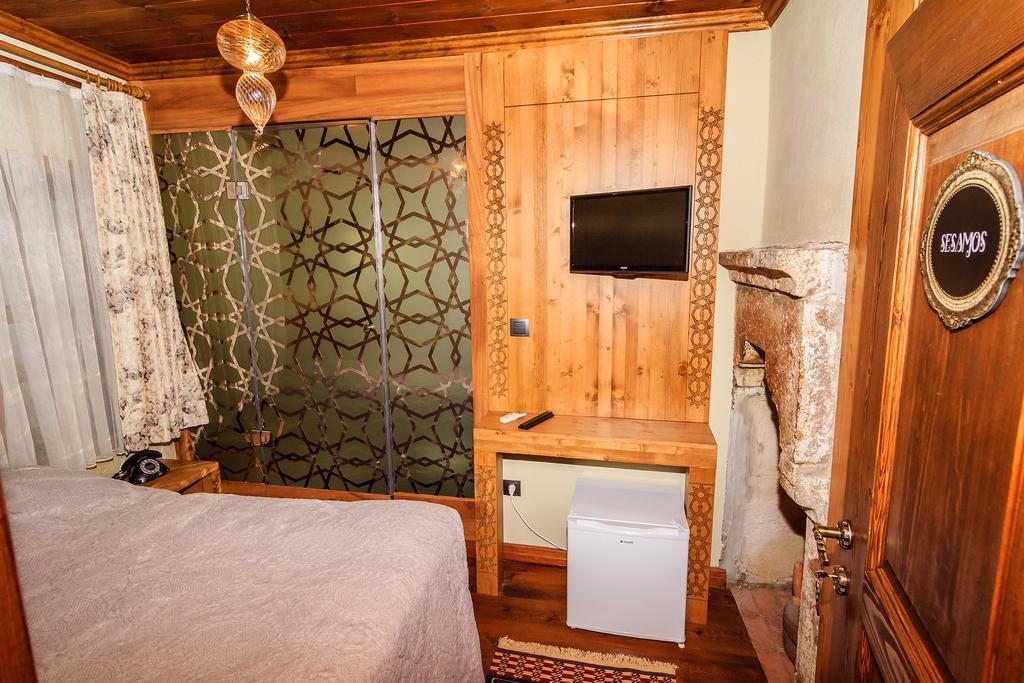 Kum Hotel 2*